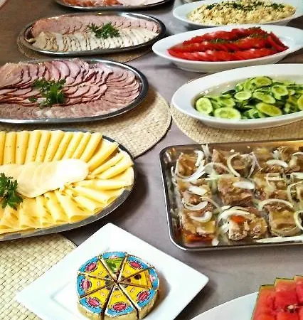 פארק נופש Montebello Bussines & 3*